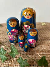 Load image into Gallery viewer, Set of 5 Russian Dolls
