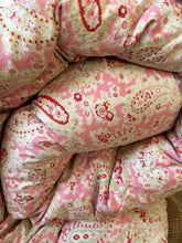 Load image into Gallery viewer, Pink Paisley Ribbon Edged Eiderdown
