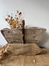 Load image into Gallery viewer, Beautiful Traditional Large French Wooden Trug

