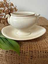 Load image into Gallery viewer, Cute French Vintage Saucier
