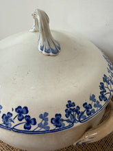Load image into Gallery viewer, French Ironstone Sarreguimes Vichy Soupiere

