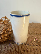 Load image into Gallery viewer, Gorgeous French #3 Pot
