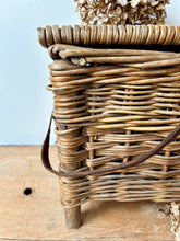 Load image into Gallery viewer, Vintage Wicker Fishing Basket in Super Condition
