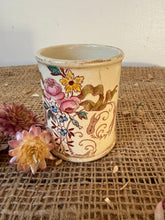 Load image into Gallery viewer, Stunning French Floral Pot
