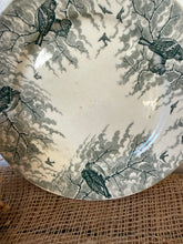 Load image into Gallery viewer, French Sarreguimes ‘Neige’ Green Transferware Plate
