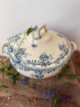 Load image into Gallery viewer, Beautiful Rose Floral Transferware Soupiere
