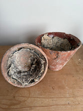 Load image into Gallery viewer, French Vintage Sap Resin Pots
