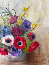 Load image into Gallery viewer, Beautiful Vintage Framed Oil on Canvas Anemones
