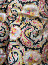 Load image into Gallery viewer, Fabulous Plump Paisley Eiderdown
