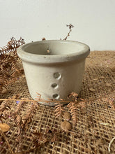 Load image into Gallery viewer, Cute French Vintage Faisselle
