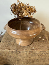 Load image into Gallery viewer, Stunning Buttery Ironstone Soupiere
