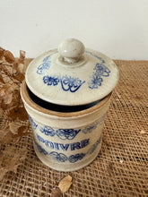 Load image into Gallery viewer, Vintage St Uze Poivre Pot
