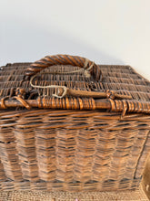 Load image into Gallery viewer, Lovely Vintage Wicker Basket
