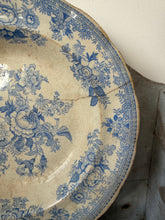 Load image into Gallery viewer, Antique Well Loved Asiatic Pheasant Dish
