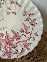 Load image into Gallery viewer, Very Pretty Vintage Birds Raised Compote

