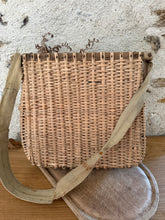Load image into Gallery viewer, French Bleached Wicker Fishing Creel
