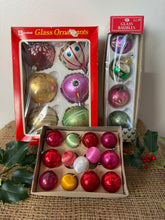 Load image into Gallery viewer, Selection of Vintage Baubles
