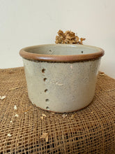 Load image into Gallery viewer, French Vintage Two Tone Faisselle
