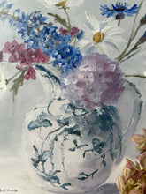 Load image into Gallery viewer, Beautiful Floral Oil Painting
