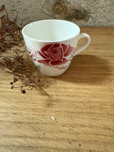 Load image into Gallery viewer, Pretty French Pink Cup
