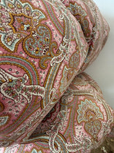 Load image into Gallery viewer, Stunning French Vintage Double Eiderdown
