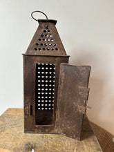 Load image into Gallery viewer, Rustic Vintage Metal Lantern
