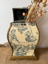 Load image into Gallery viewer, Vintage Toile de Jouy French Wooden Box
