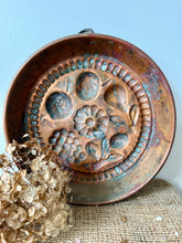 Load image into Gallery viewer, French Copper Vintage  Mold
