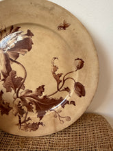 Load image into Gallery viewer, Beautiful Stained Gien Transferware Plate
