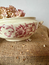 Load image into Gallery viewer, Very Pretty French Vintage Pink Soupiere

