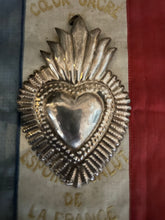 Load image into Gallery viewer, Vintage Sacred Heart
