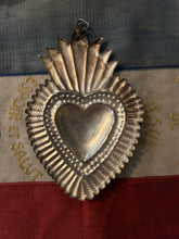 Load image into Gallery viewer, Vintage Sacred Heart
