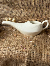 Load image into Gallery viewer, French White Vintage Canard
