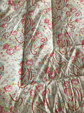Load image into Gallery viewer, Vintage Paisley Eiderdown
